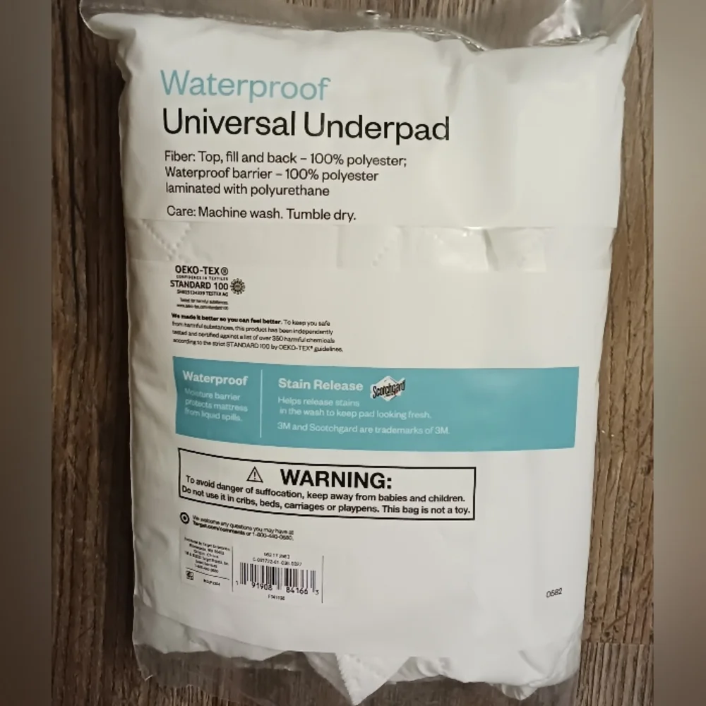 💦🛌NWT UNIVERSAL UNDERPAD🛌💦